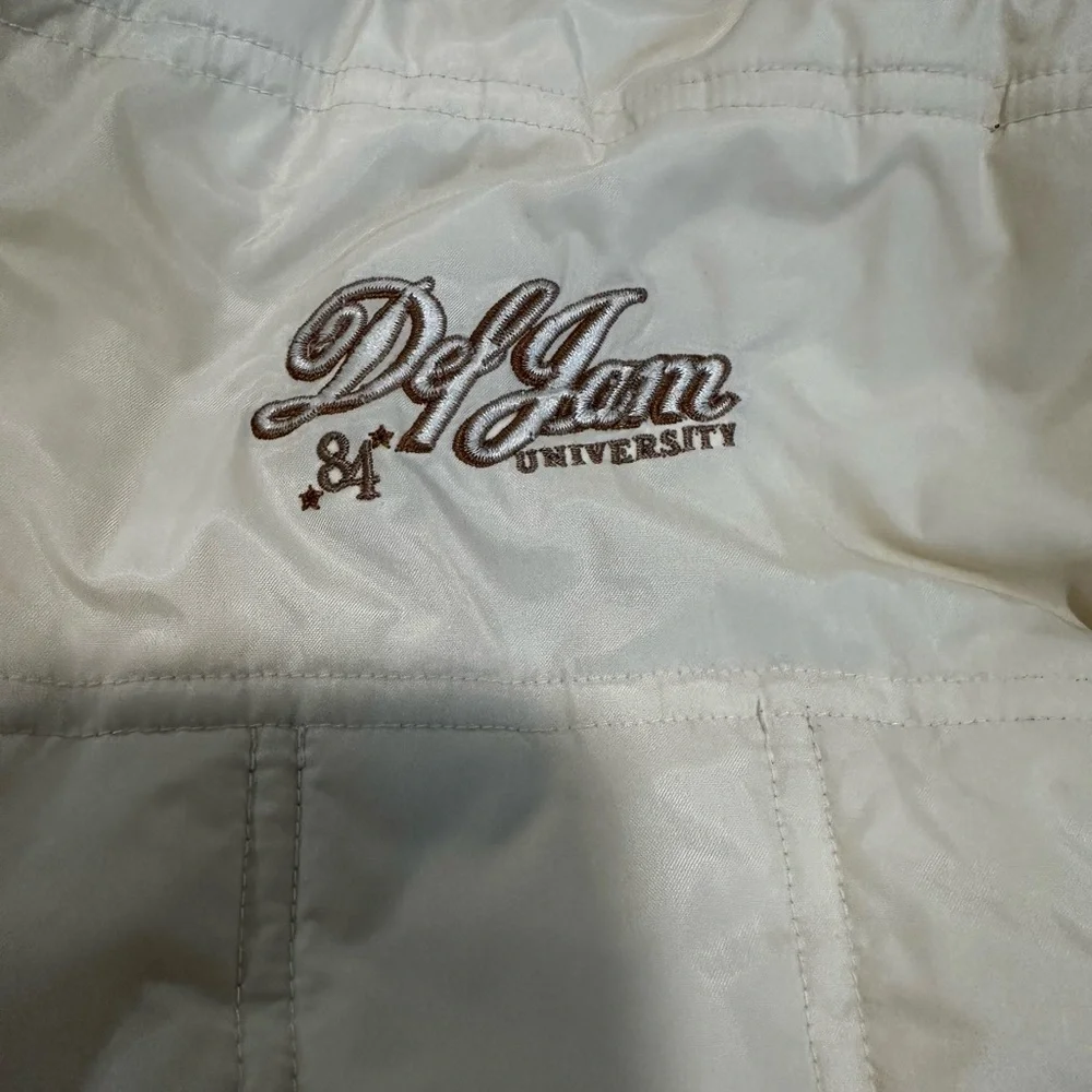 VTG Y2K Def Jam University ‘84 Women’s Sz: XL Cream Full Zip PufferJacket.